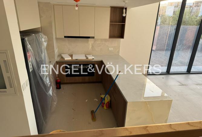 132031067 - Property Image 2
