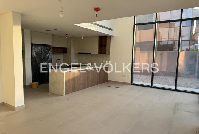 132031067 - Property Image 3