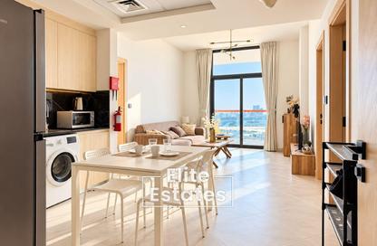 Apartment - 2 - 2 for rent in Binghatti Avenue - Al Jaddaf - Dubai