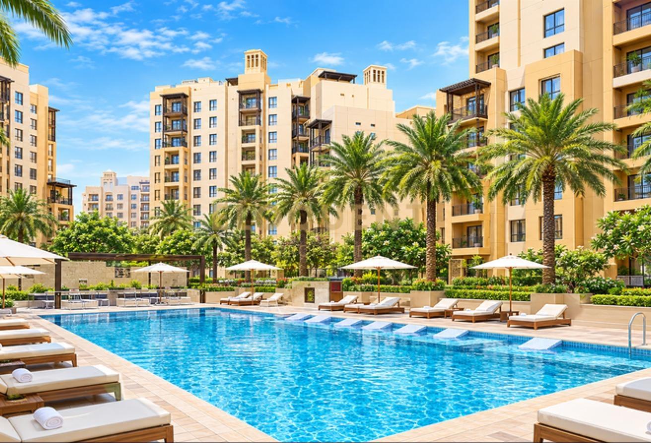 4 Bed + Maids | Burj View | Corner Unit