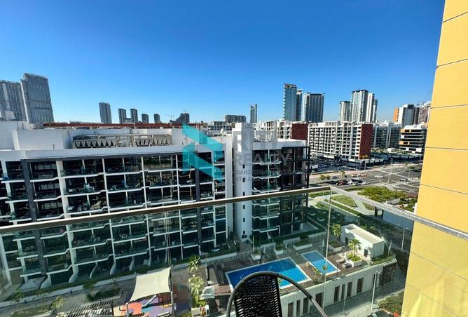 MODERN LAYOUT | FULLY FURNISHED | POOL VIEW