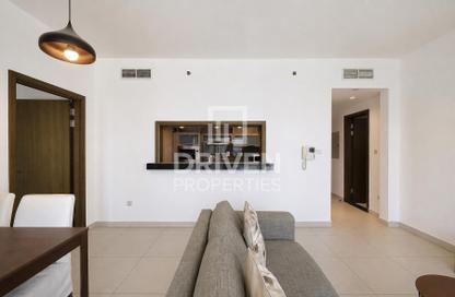 Apartment - 1 - 2 for rent in The Lofts East - The Lofts - Downtown Dubai - Dubai