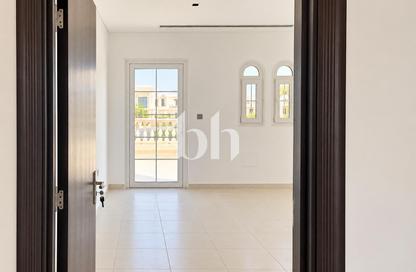 Townhouse - 2 - 3 for rent in Nakheel Villas - District 12 - Jumeirah Village Circle - Dubai Townhouse - 2 - 3 for rent in Nakheel Villas - District 12 - Jumeirah Village Circle - Dubai