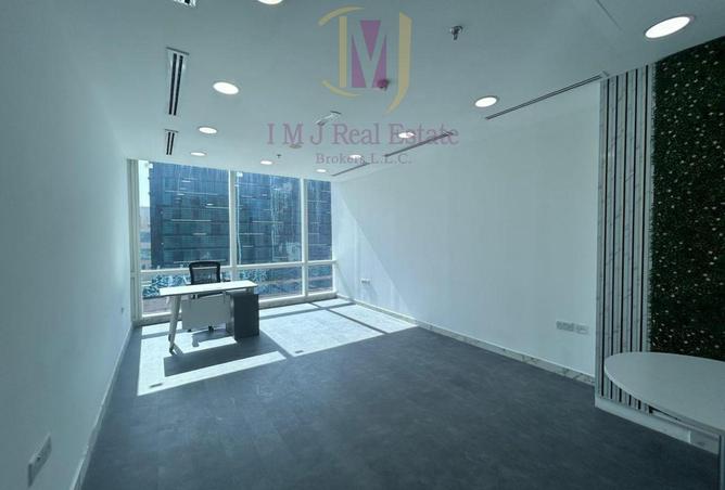 76567923 - Property Image 2