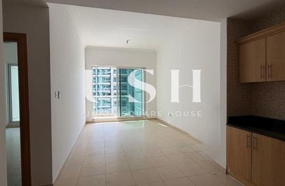 Apartment - 1 - 1 for sale in Mayfair Tower - Business Bay - Dubai