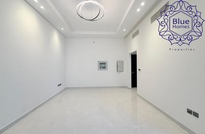 Apartment - 2 - 3 for rent in Burj Ghaya - Al Jaddaf - Dubai