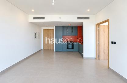 Apartment - 1 - 1 for rent in The Edge Tower B - The Edge - Business Bay - Dubai Apartment - 1 - 1 for rent in The Edge Tower B - The Edge - Business Bay - Dubai