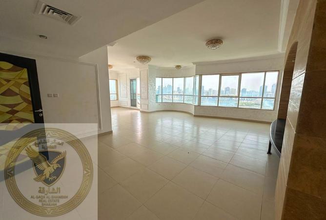 111843328 - Property Image 2