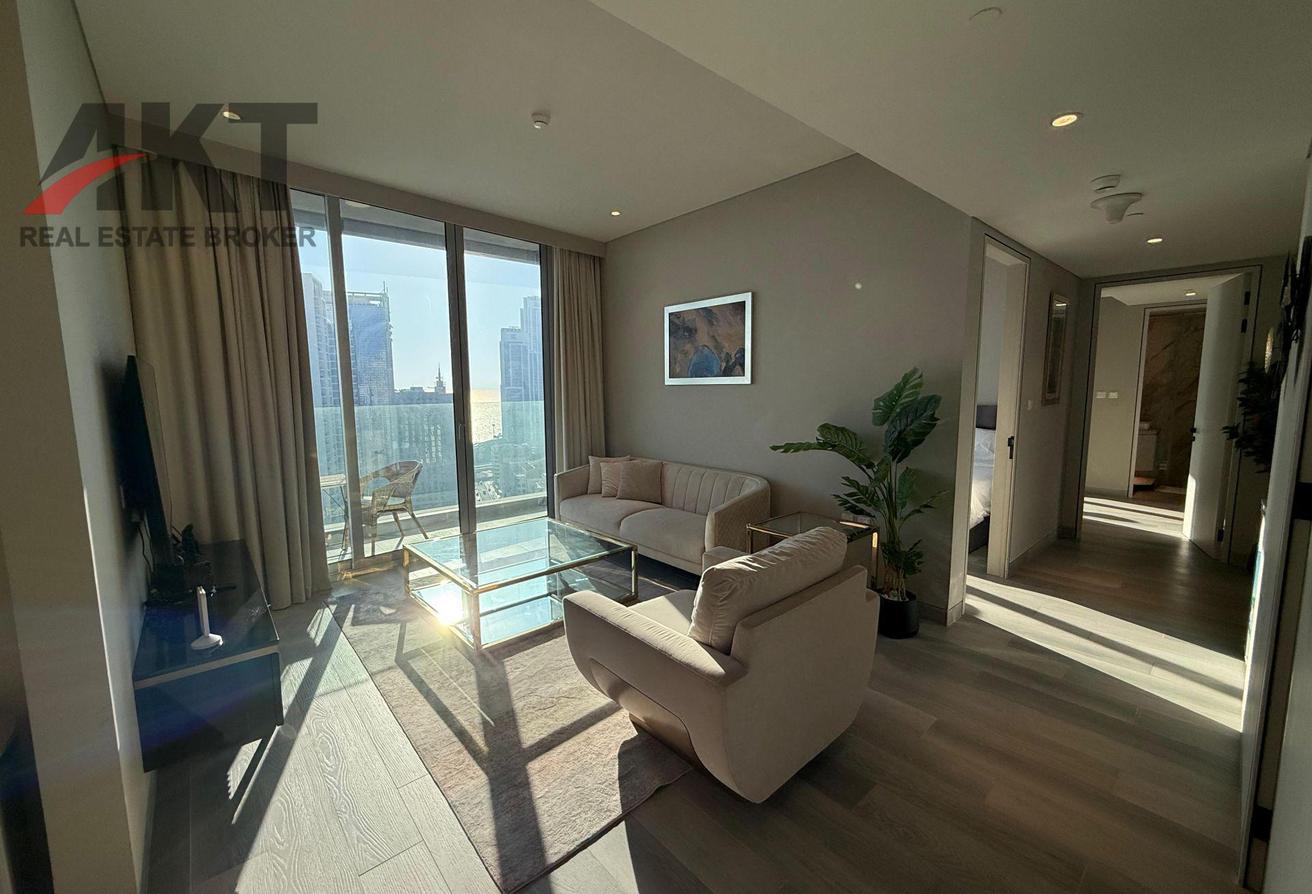 FULLY FURNISHED 2 BR/MARINA VIEW/MODERN LAYOUT photo 5