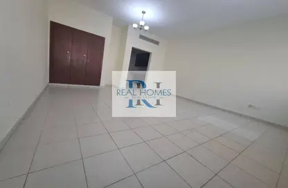 Apartment - 1 Bathroom for rent in Building U13 - Italy Cluster - International City - Dubai