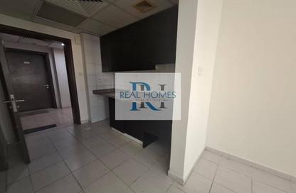 Apartment - Studio - 1 Bathroom for rent in Building U13 - Italy Cluster - International City - Dubai