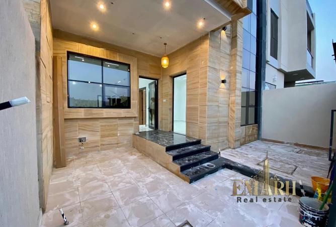 105952369 - Property Image 2