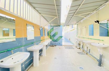 Labor Camp - Studio - 7+ Bathrooms for rent in M-33 - Mussafah Industrial Area - Mussafah - Abu Dhabi