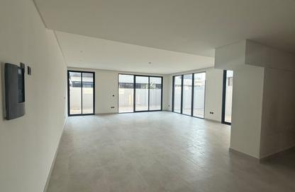 Townhouse - 3 - 5 for rent in California Residence - California Village - Dubai Townhouse - 3 - 5 for rent in California Residence - California Village - Dubai