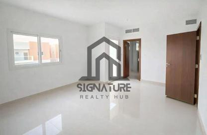 تاون هاوس - 3 غرف نوم - 3 حمامات للبيع في منازل الريف 2 - السمحة - أبوظبي