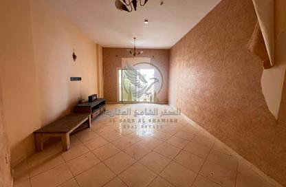 Apartment - 2 Bedrooms - 3 Bathrooms for rent in New Al Taawun Road - Al Taawun - Sharjah