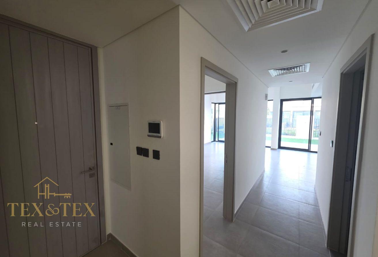 SPACIOUS |CORNER UNIT | 4 BED photo 11