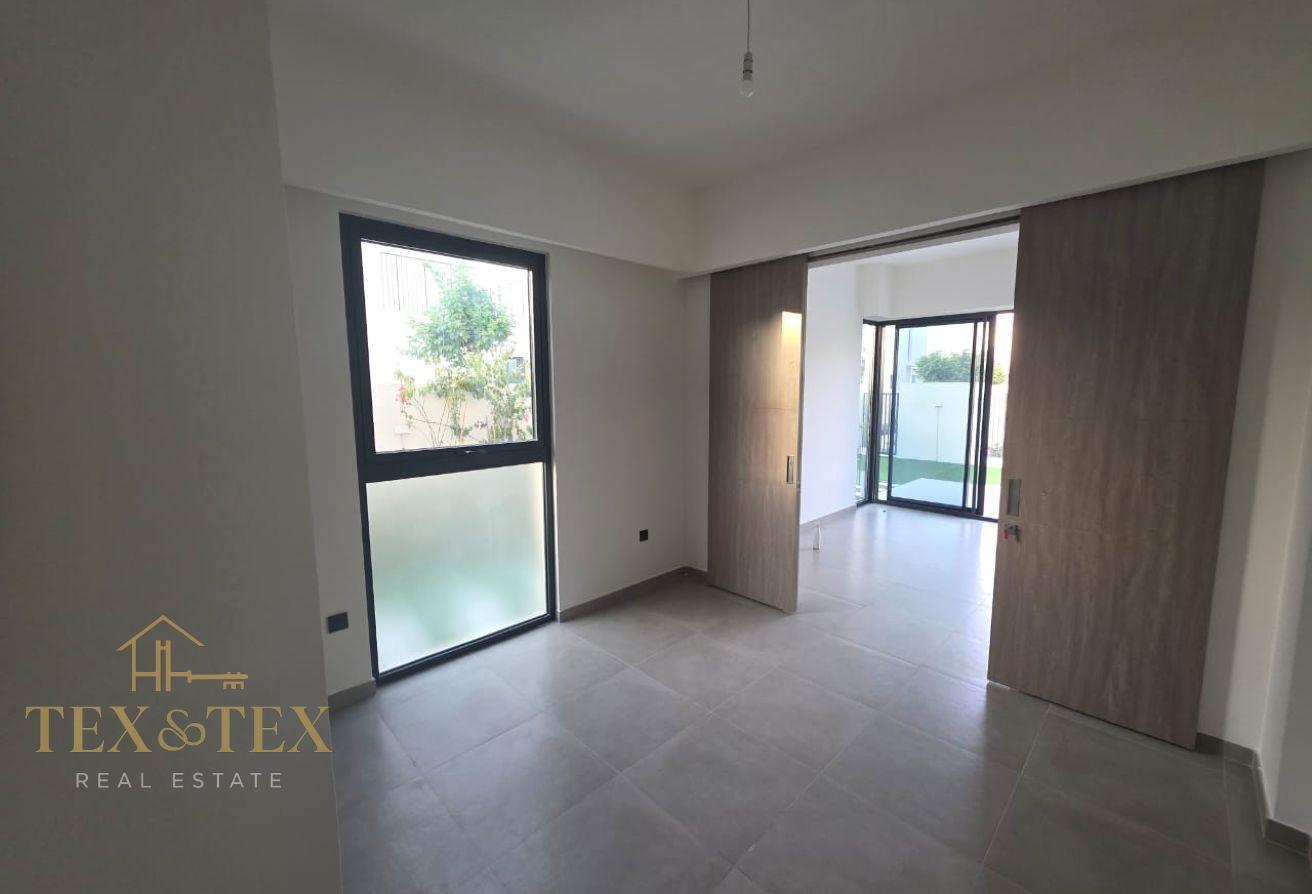SPACIOUS |CORNER UNIT | 4 BED photo 10