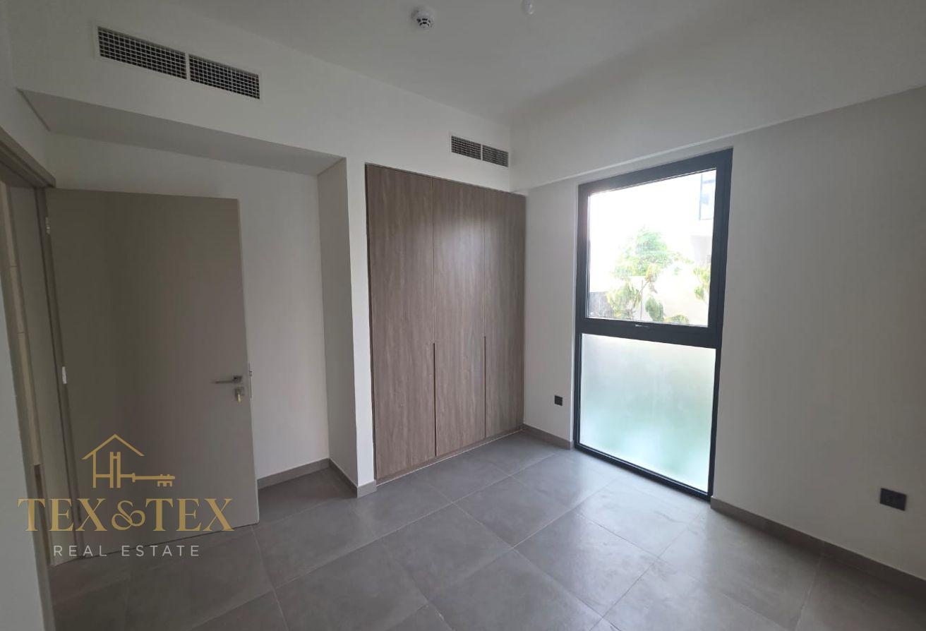 SPACIOUS |CORNER UNIT | 4 BED photo 6