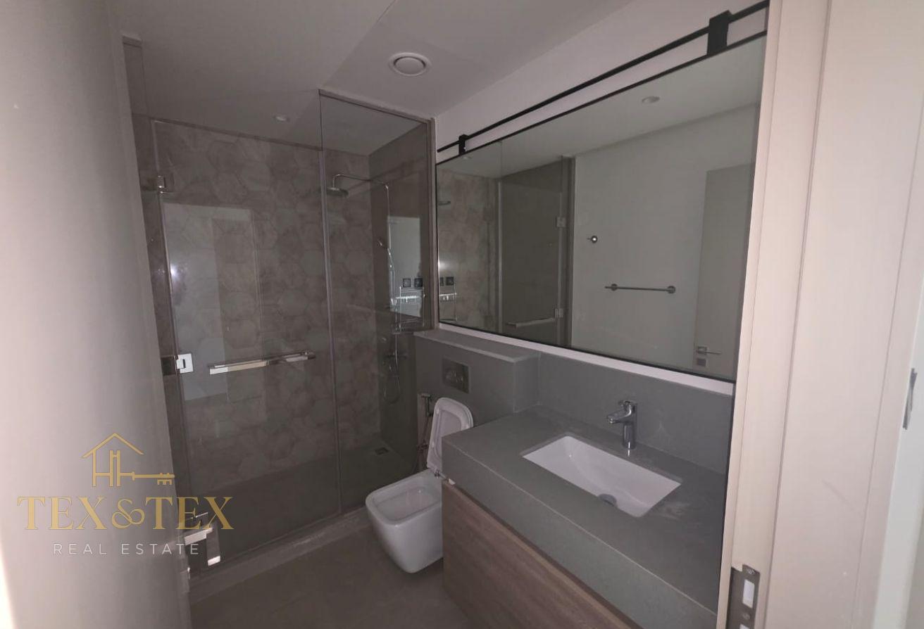 SPACIOUS |CORNER UNIT | 4 BED photo 14
