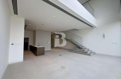 Villa - 3 Bedrooms - 4 Bathrooms for rent in Nad Al Sheba Gardens 2 - Nad Al Sheba Gardens - Nad Al Sheba - Dubai