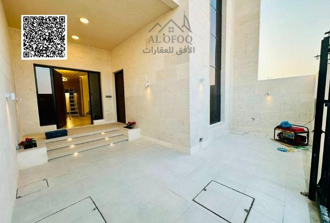 107727034 - Property Image 3