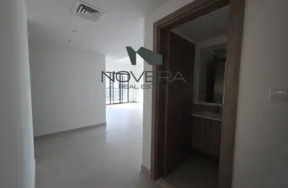 شقة - 2 غرف نوم - 3 حمامات للبيع في جواهر رزيدنسز - جزيرة مريم - الخان - الشارقة