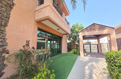 Villa - 4 - 6 for rent in Sharqan - Al Heerah - Sharjah