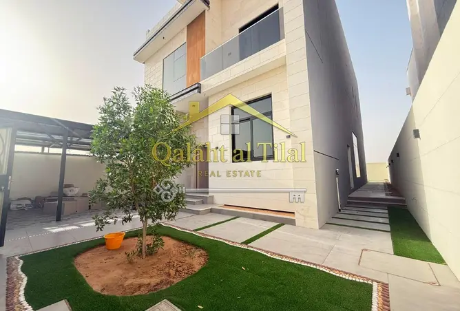 103684747 - Property Image 3
