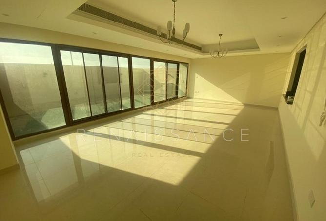 90933310 - صورة العقار 2