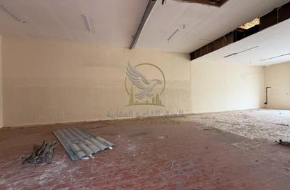 Warehouse - Studio - 1 for rent in Industrial Building 13 - Industrial Area 13 - Sharjah Industrial Area - Sharjah