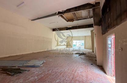 Warehouse - Studio - 1 for rent in Industrial Building 13 - Industrial Area 13 - Sharjah Industrial Area - Sharjah