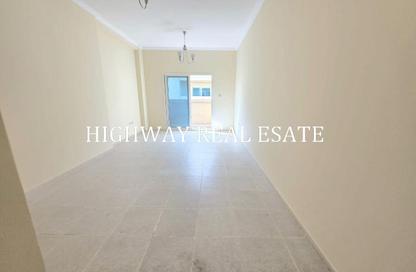 Apartment - 1 Bedroom - 2 Bathrooms for rent in Muwaileh 29 Building - Muwaileh - Sharjah