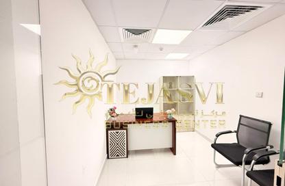 Office Space - Studio - 1 Bathroom for rent in Silver Home Building - Hor Al Anz - Deira - Dubai