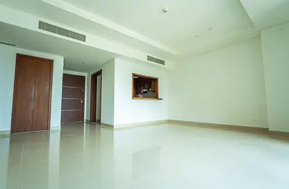 Apartment - 2 Bedrooms - 2 Bathrooms for sale in Boulevard Point - Downtown Dubai - Dubai