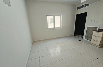Apartment - Studio - 1 for rent in Fire Station Road - Muwaileh - Sharjah Apartment - Studio - 1 for rent in Fire Station Road - Muwaileh - Sharjah