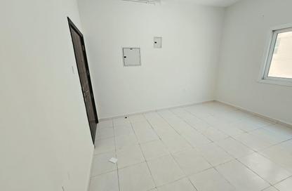Apartment - Studio - 1 for rent in Fire Station Road - Muwaileh - Sharjah Apartment - Studio - 1 for rent in Fire Station Road - Muwaileh - Sharjah