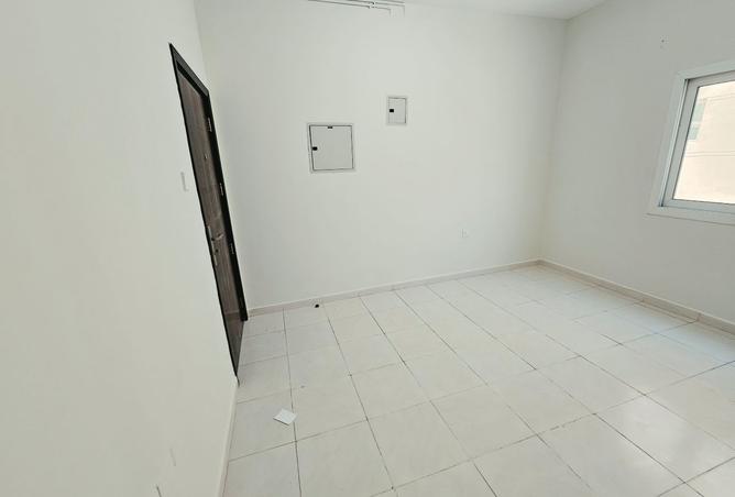 141013905 - Property Image 3
