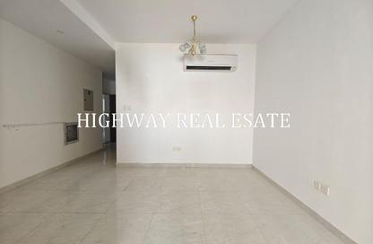 Apartment - 1 - 2 for rent in Hoshi 1 - Hoshi - Al Badie - Sharjah Apartment - 1 - 2 for rent in Hoshi 1 - Hoshi - Al Badie - Sharjah