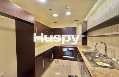 Apartment - 2 - 3 for rent in Nation Towers - Corniche Road - Abu Dhabi