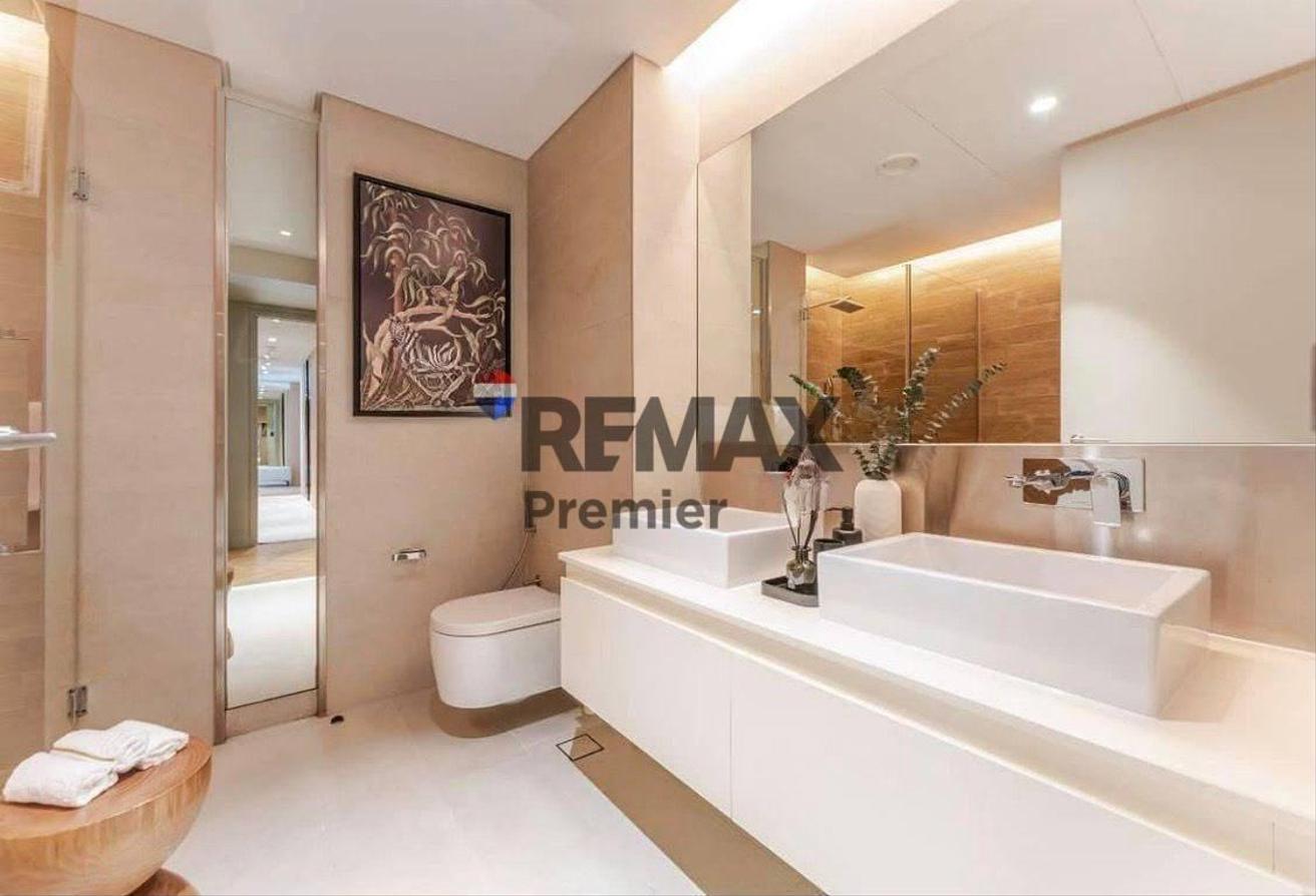 3BR + Maid | Sea View | Designer-Furnished photo 8