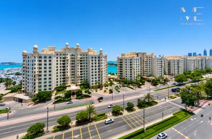 Apartment - 3 Bedrooms - 4 Bathrooms for rent in Al Tamr - Shoreline Apartments - Palm Jumeirah - Dubai Apartment - 3 Bedrooms - 4 Bathrooms for rent in Al Tamr - Shoreline Apartments - Palm Jumeirah - Dubai