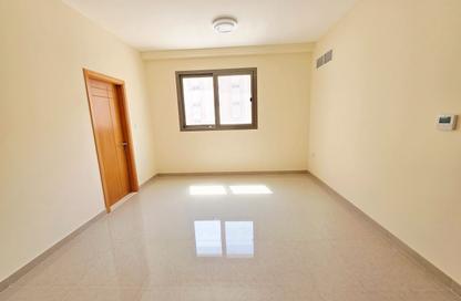 Apartment - 1 - 2 for rent in Fire Station Road - Muwaileh - Sharjah Apartment - 1 - 2 for rent in Fire Station Road - Muwaileh - Sharjah