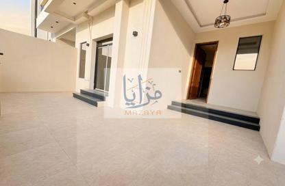 Villa - 4 - 6 for sale in Al Zaheya Gardens - Al Zahya - Ajman