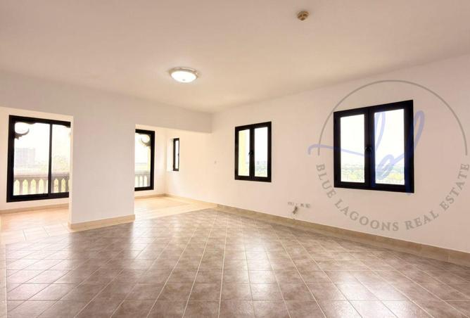 76173960 - Property Image 2