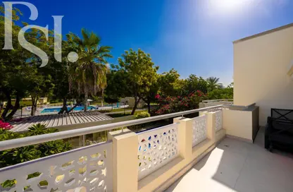 Villa - 5 Bedrooms - 5 Bathrooms for sale in Meadows 8 - Meadows - Dubai