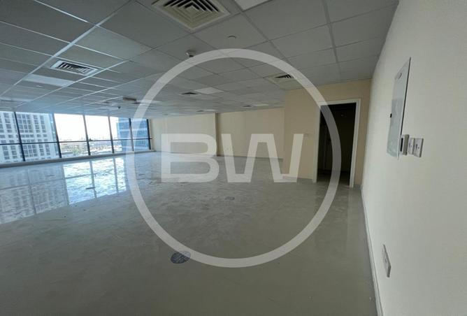 54930061 - Property Image 2