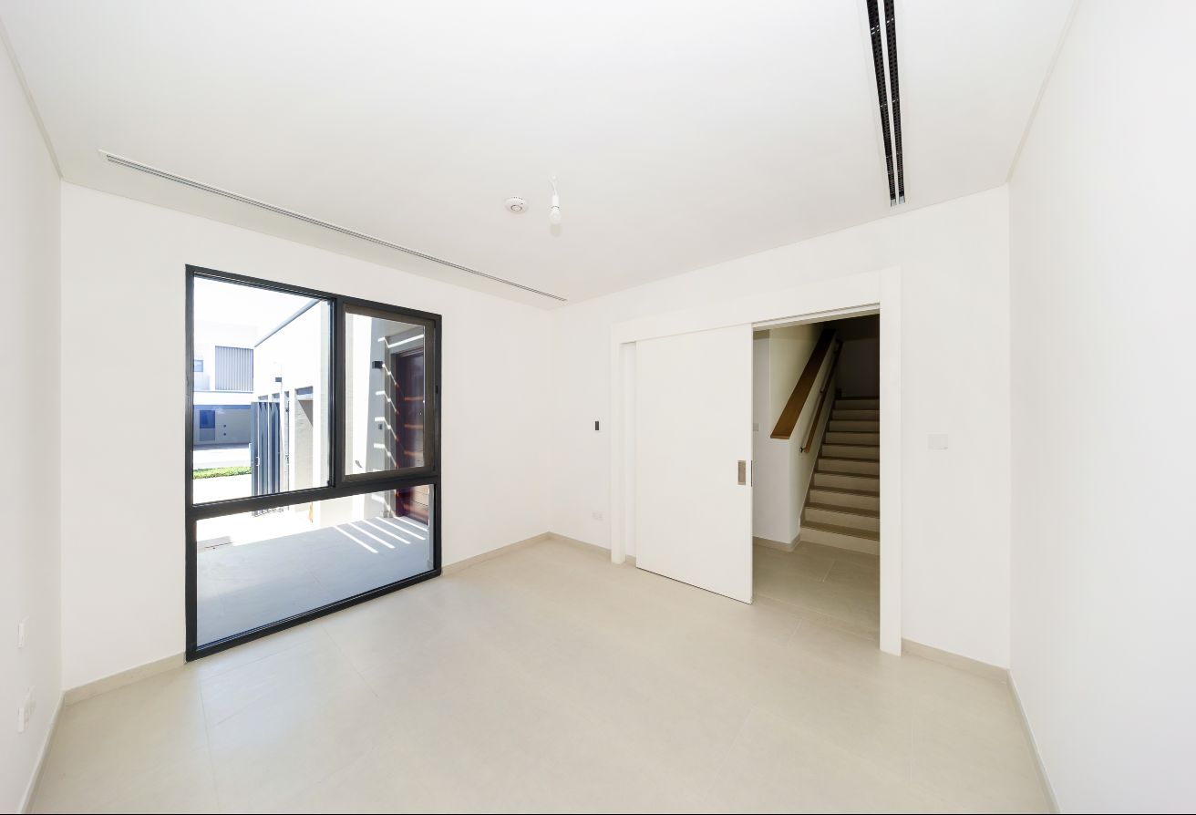 4 bedroom townhouse in Jebel Ali Village Townhouses, Jebel Ali: 10