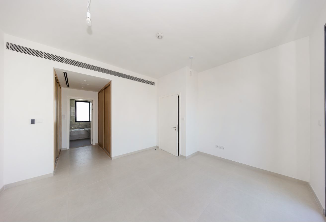 4 bedroom townhouse in Jebel Ali Village Townhouses, Jebel Ali: 25