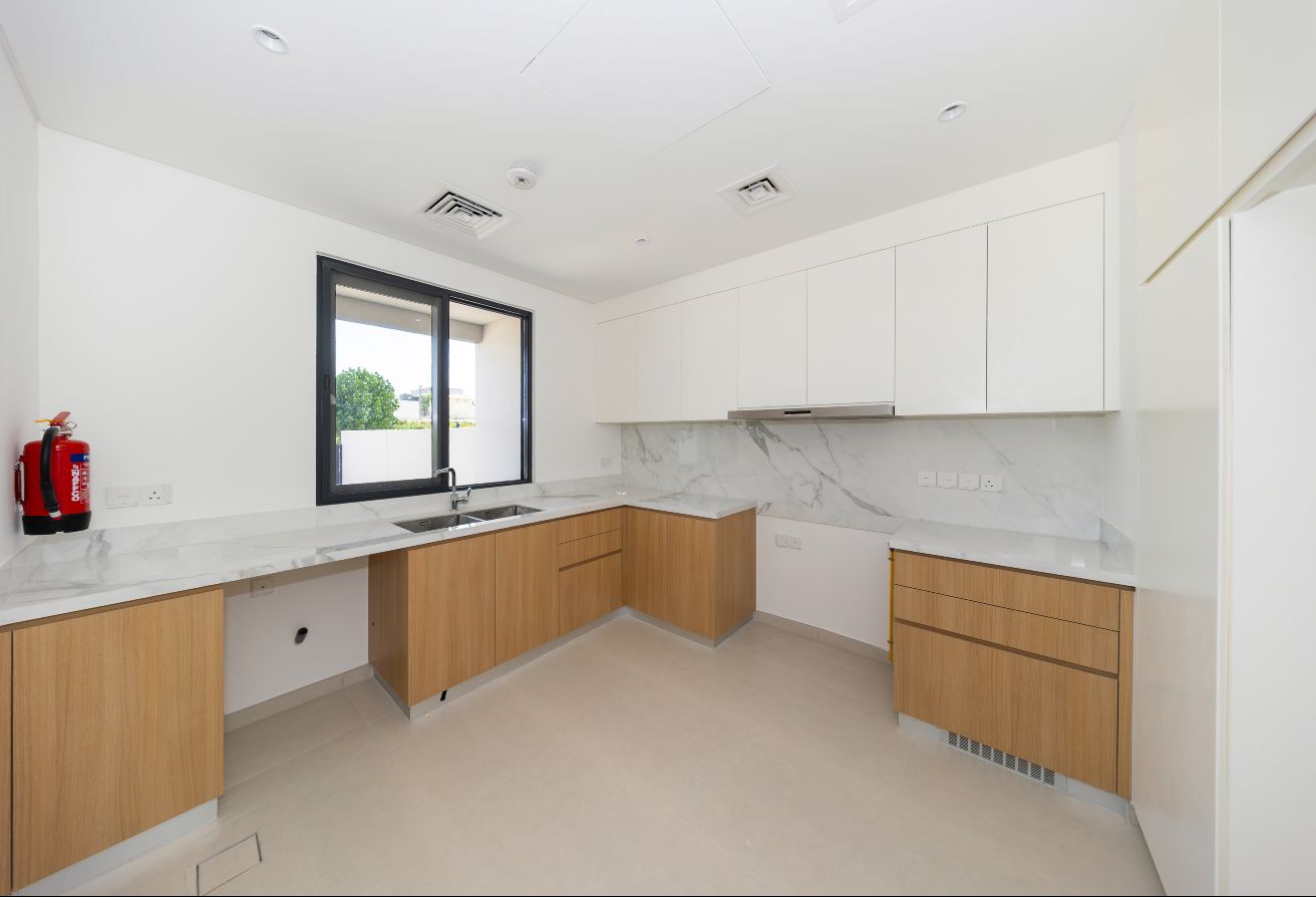 4 bedroom townhouse in Jebel Ali Village Townhouses, Jebel Ali: 6